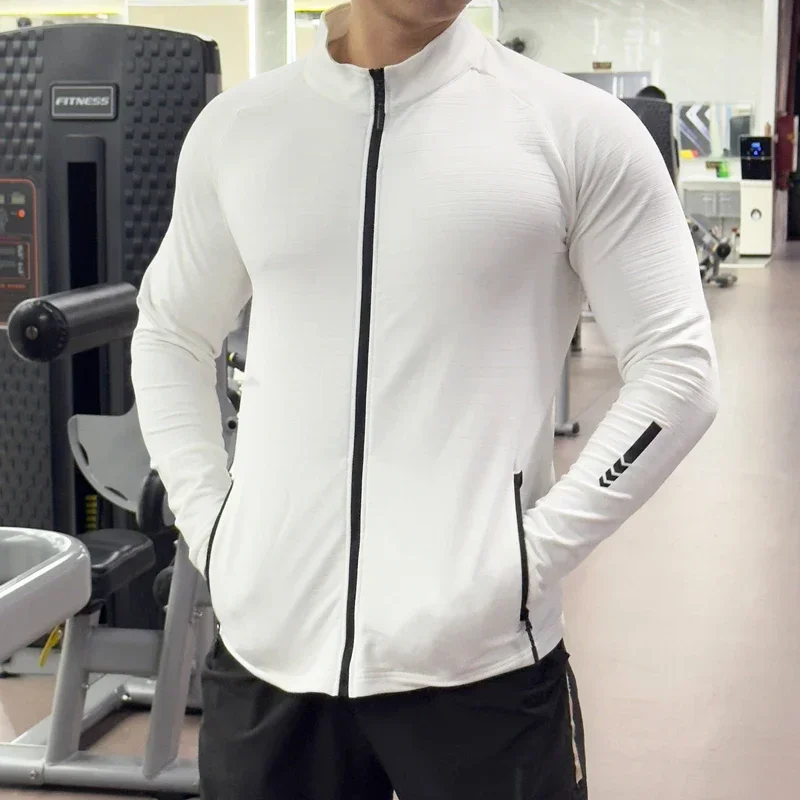 Running Gear Jacket - جاكيت ضيق رياضي للرجال ، ملابس