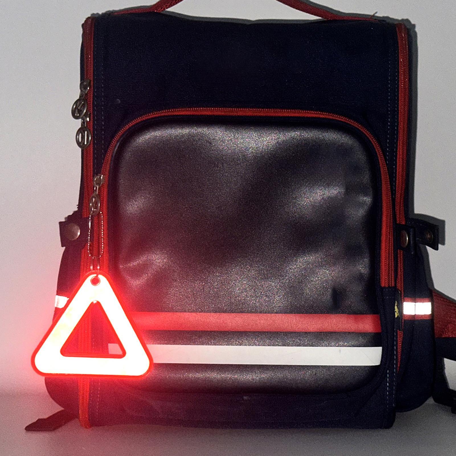 قلادات عاكسة مثلثة الشكل عالية - مراجعة Running Visibility Gear وسعره