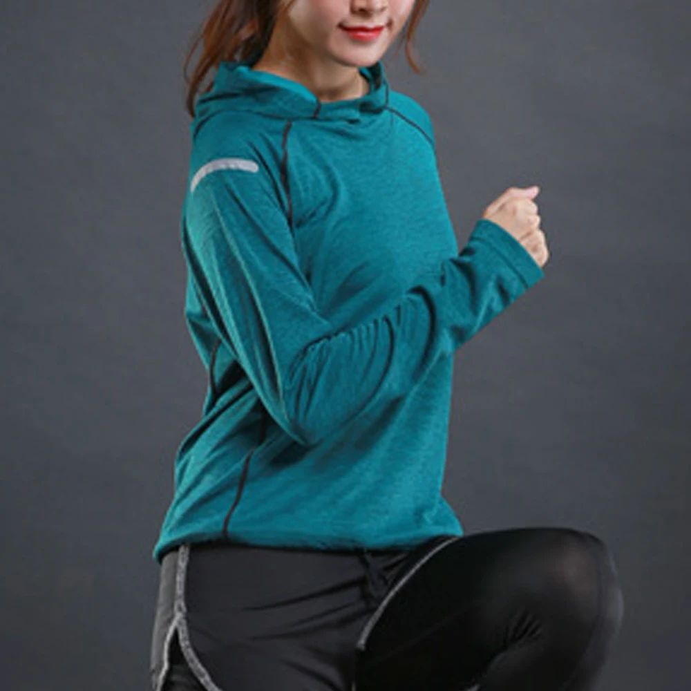 جاكيتات رياضية جديدة للجري للر - مراجعة Running Gear Jacket وسعره